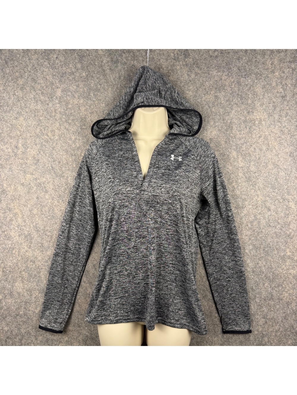 Under Armour HeatGear Lightweight Loose Hoodie Gray Black Women Size Small 931